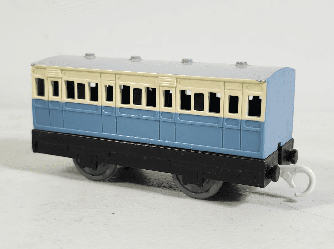 Skarloey Blue Passenger Coach Train Car Thomas & Friends Trackmaster 2002 - Thumbnail 4