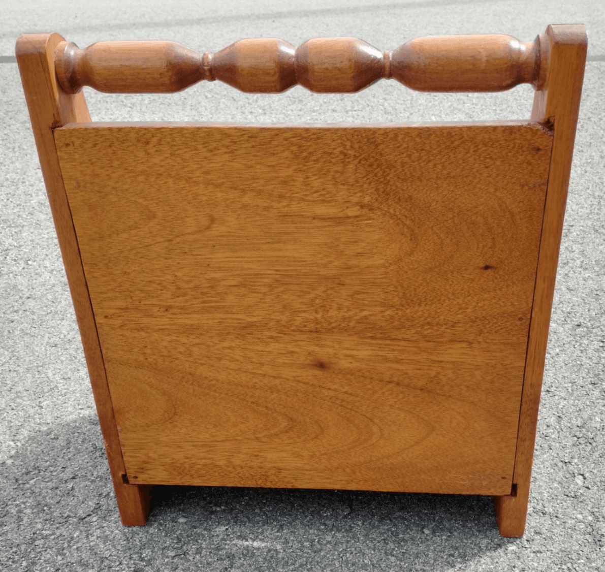 Vintage Wooden Wood Magazine Rack Holder MCM Spindles - Thumbnail 6