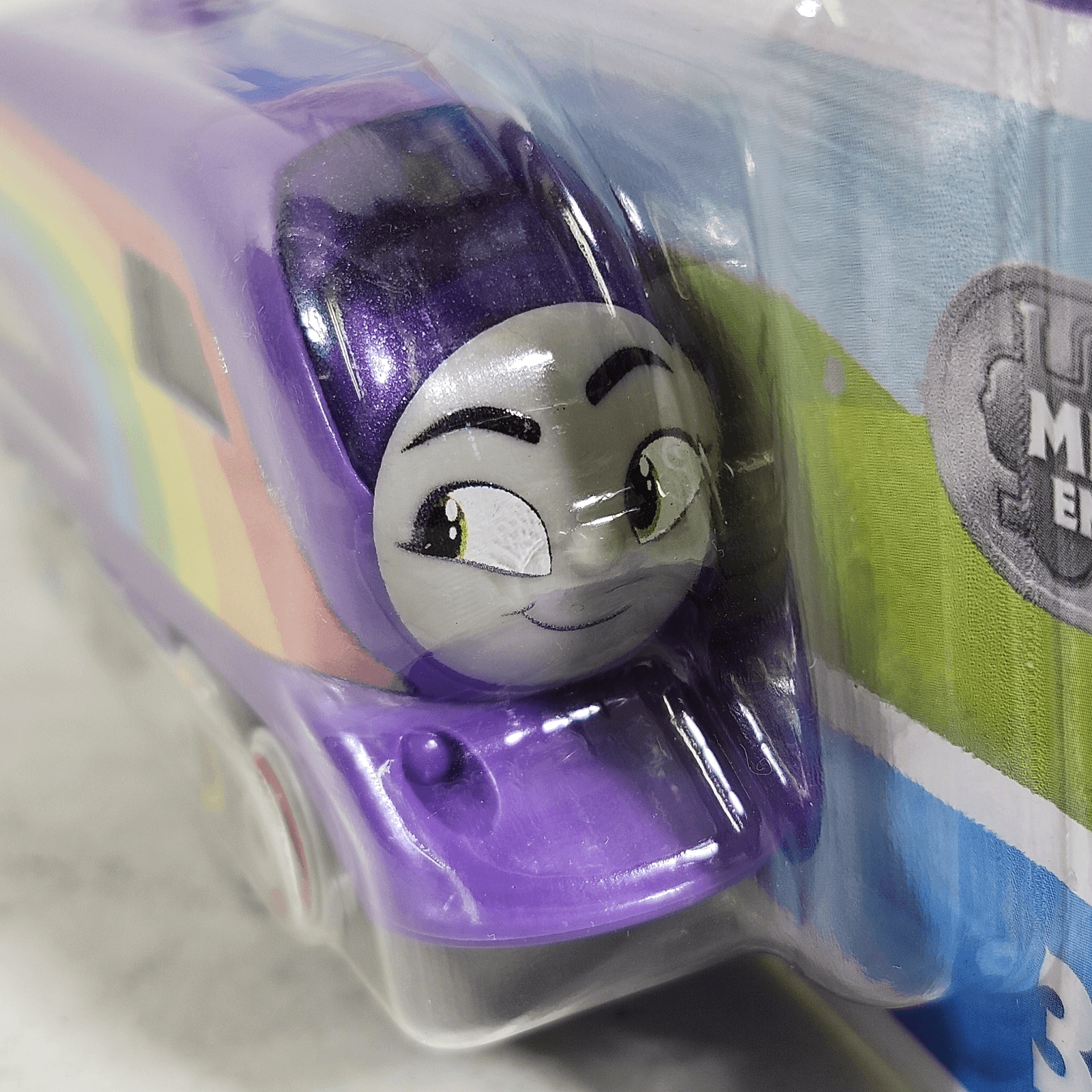 Thomas & Friends Rainbow Kana All Engines Go Metal Push Along Train Engine - Thumbnail 3