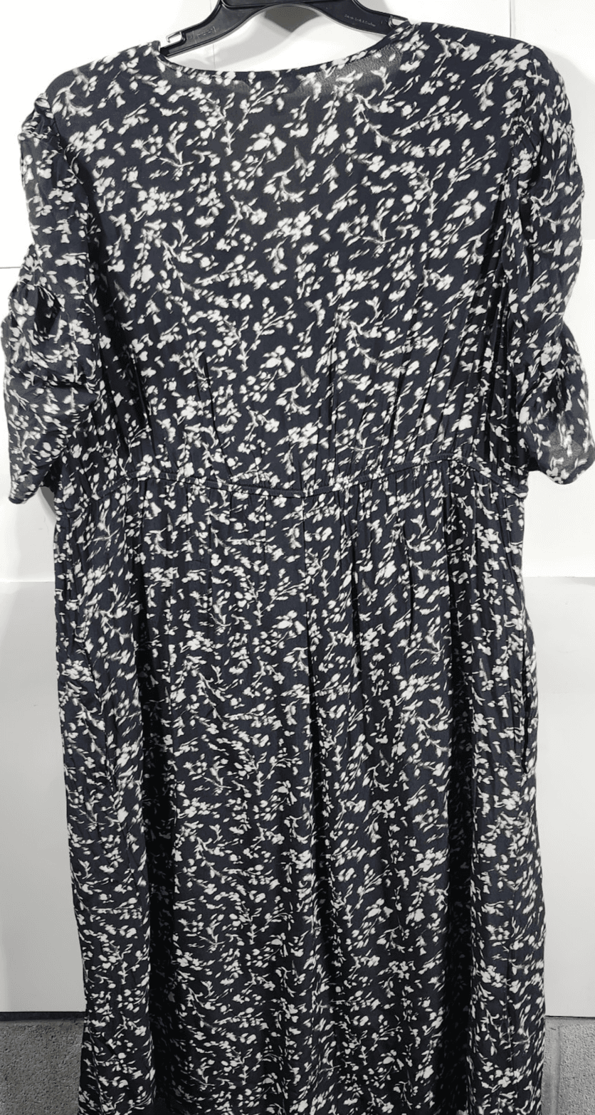 Time and Tru Women's V-Neck Midi Dress Size XXXL Ruched Sleeve Black Floral NEW - Thumbnail 4
