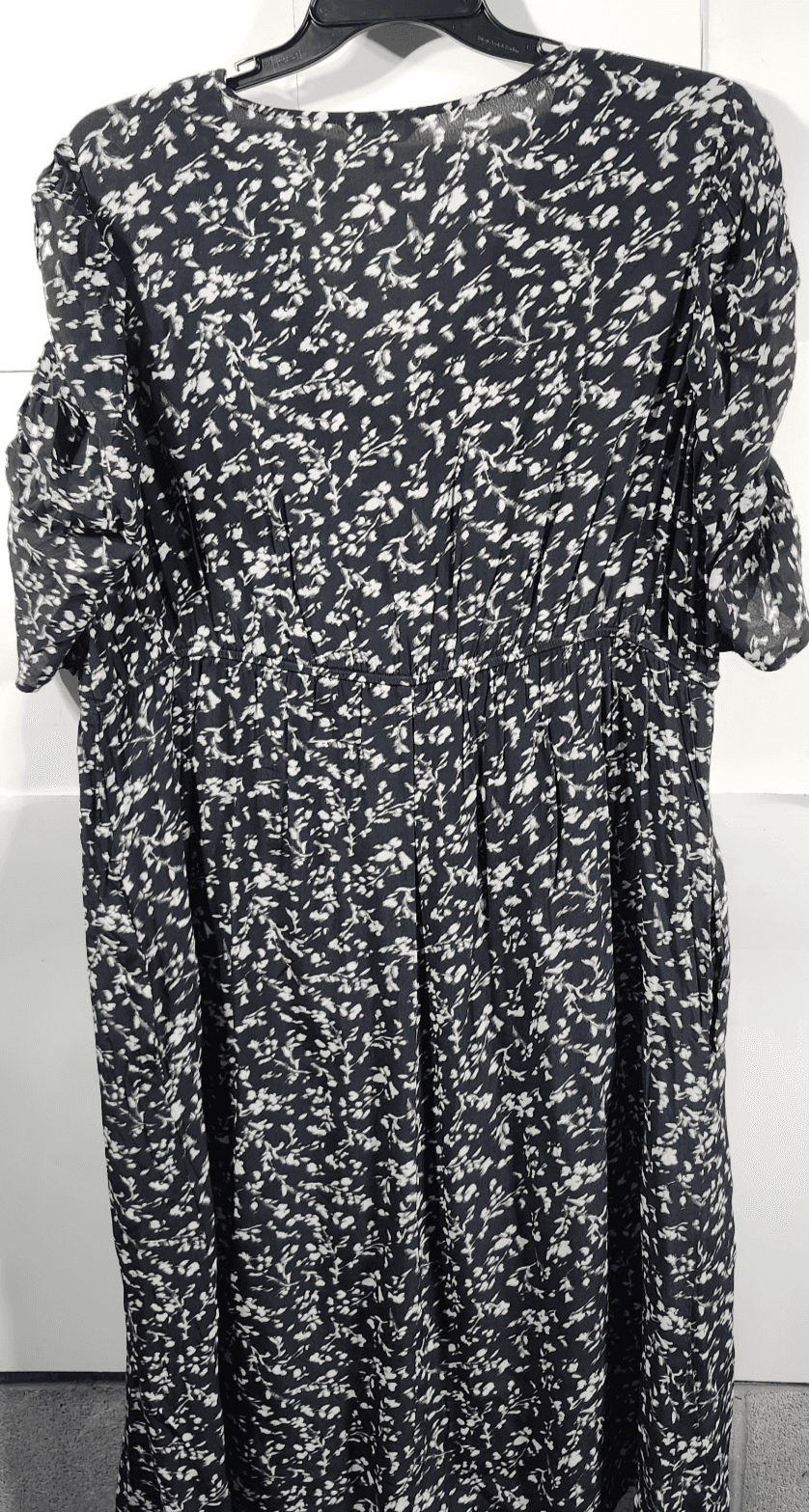 Time and Tru Women's V-Neck Midi Dress Size XXXL Ruched Sleeve Black Floral NEW - Thumbnail 6