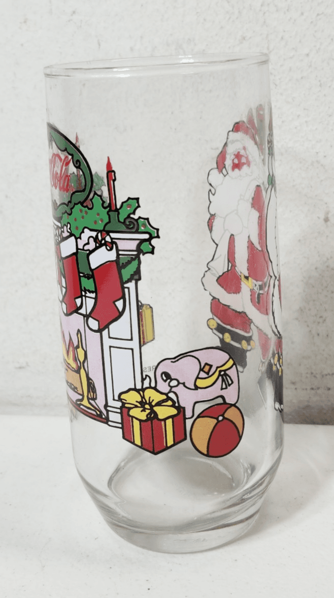 Coca Cola Christmas Glass Coke Santa Fireplace Tumbler Vintage McCrory Stores - Thumbnail 4