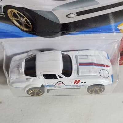 2026 Hot Wheels Corvette Grand Sport Then and Now White Car 1/64 Toy Vehicle NEW - Thumbnail 3