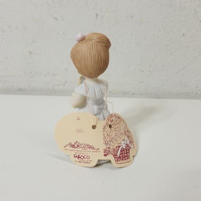Vintage 1982 Enesco Growing Up Brunette Girl Figurine Age 4 Birthday E-9528 - Thumbnail 4