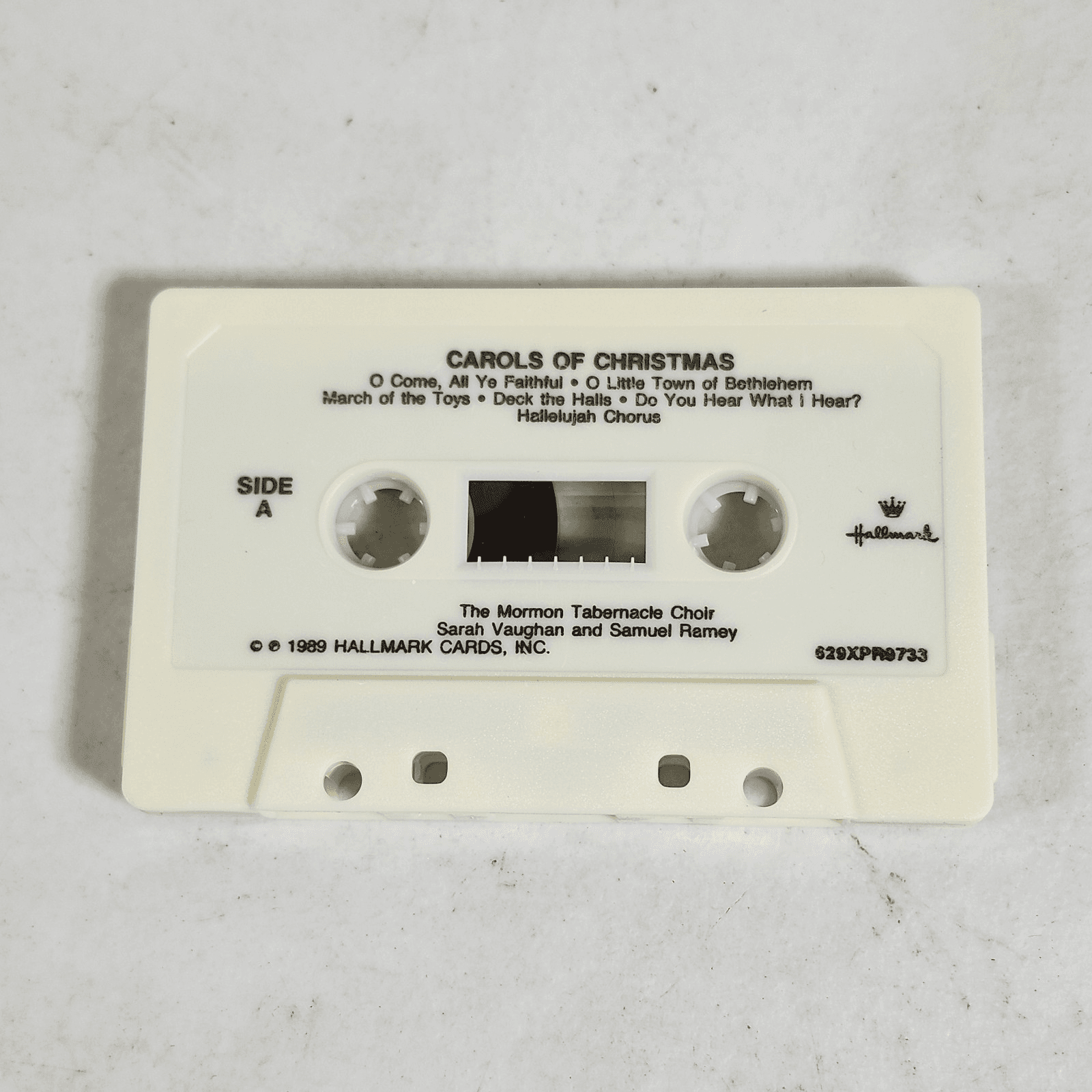 Carols Of Christmas Hallmark Cassette Tape 1989 - Thumbnail 3