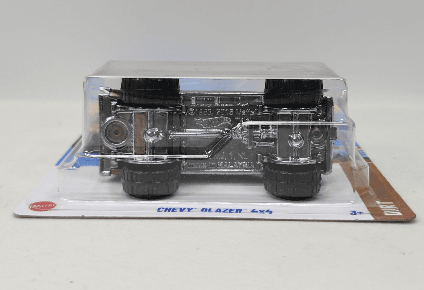 2025 Hot Wheels Chevy Blazer 4X4 Dirt Car 1/64 Toy Vehicle NEW - Thumbnail 4