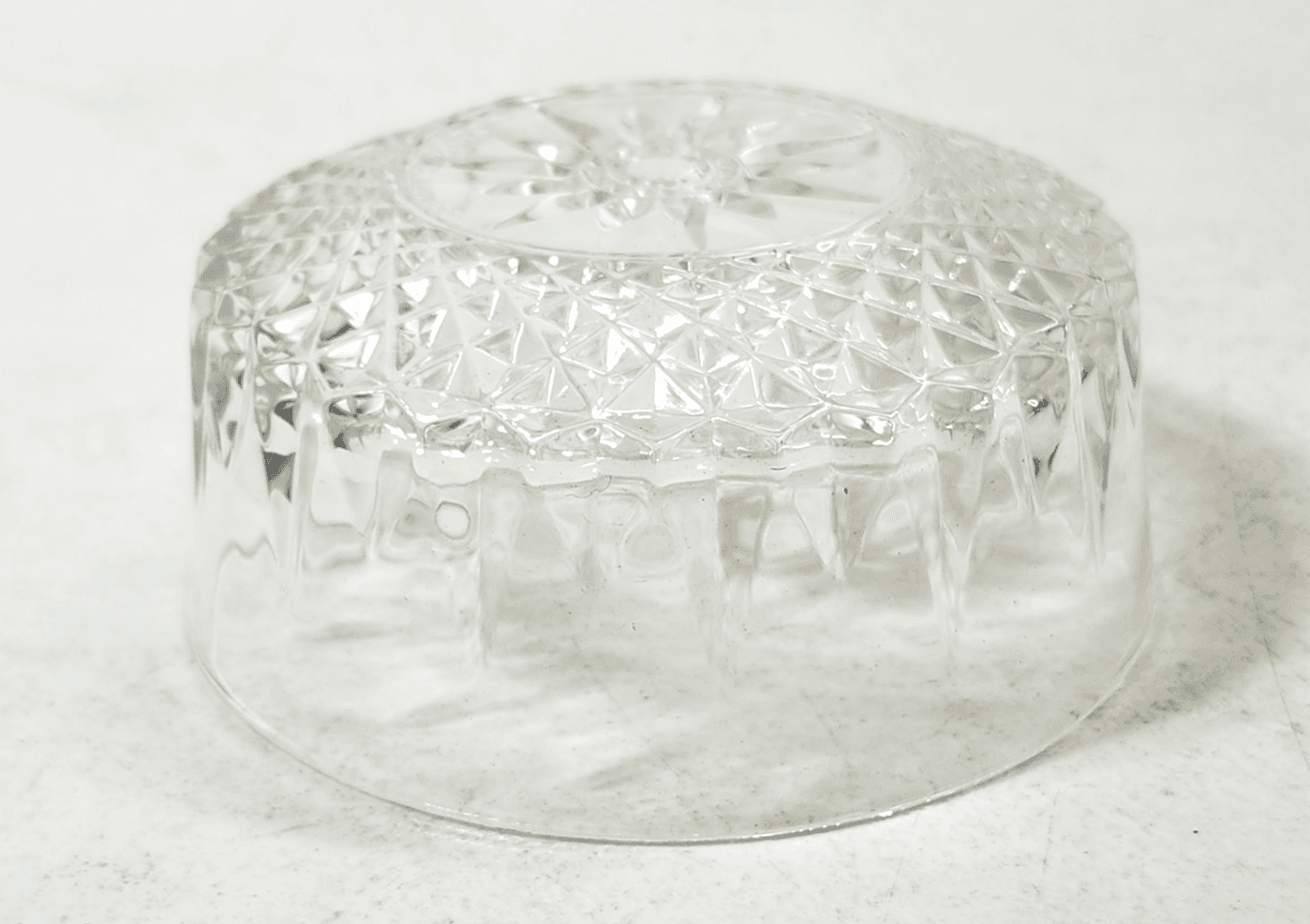 Arcoroc France 5" Clear Glass Bowl Starburst Diamond Pattern - Thumbnail 5