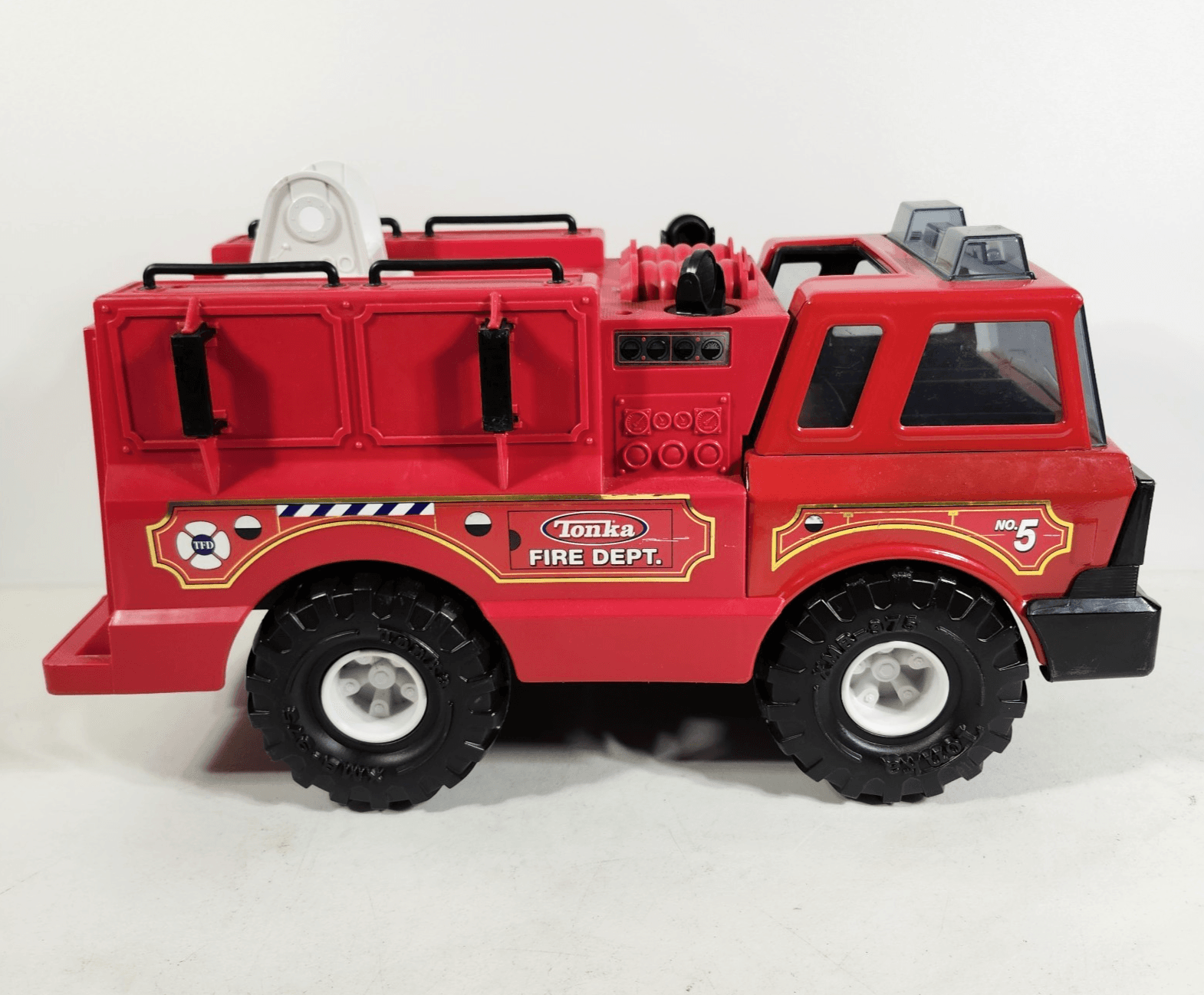 Tonka NO.5 Fire Department Truck 21" Red Toy Vehicle Missing Ladder - Thumbnail 6