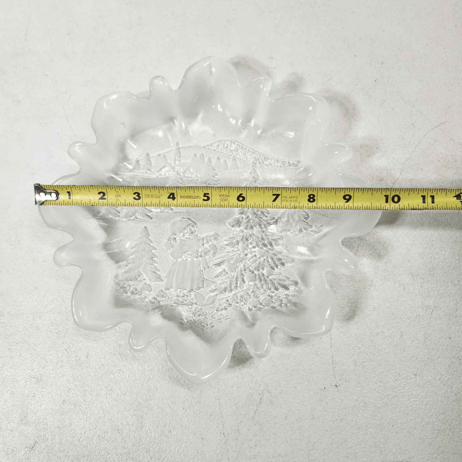 Mikasa Candy Dish Cookie Display Plate Fluted Edge Christmas Story Etched Glass - Thumbnail 5