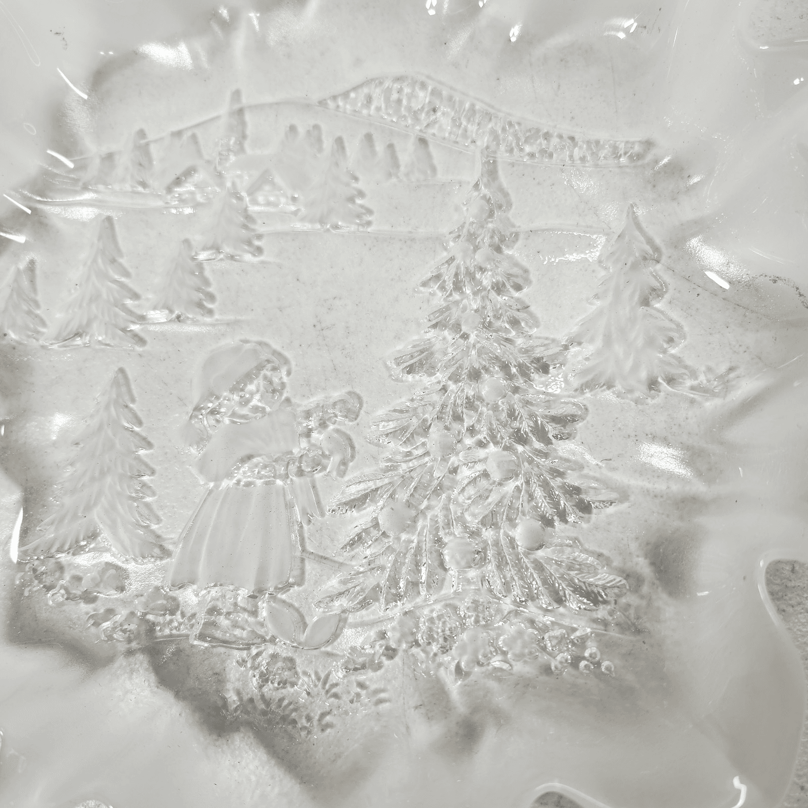 Mikasa Candy Dish Cookie Display Plate Fluted Edge Christmas Story Etched Glass - Thumbnail 4
