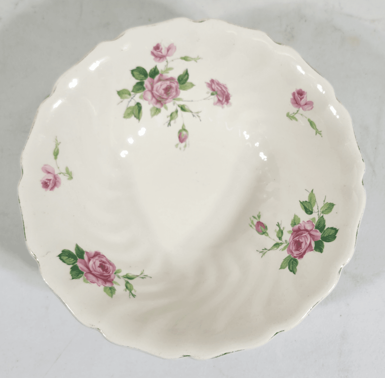 Johnson Brothers Old Chelsea Pink Roses Serving Bowl 1930s English Ironstone 8" - Thumbnail 2