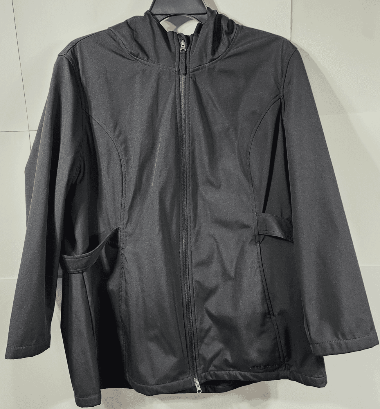 Free Tech Women's 2X (18-20) Black Soft Shell Hooded Jacket Full Zip W/Pockets - Thumbnail 5