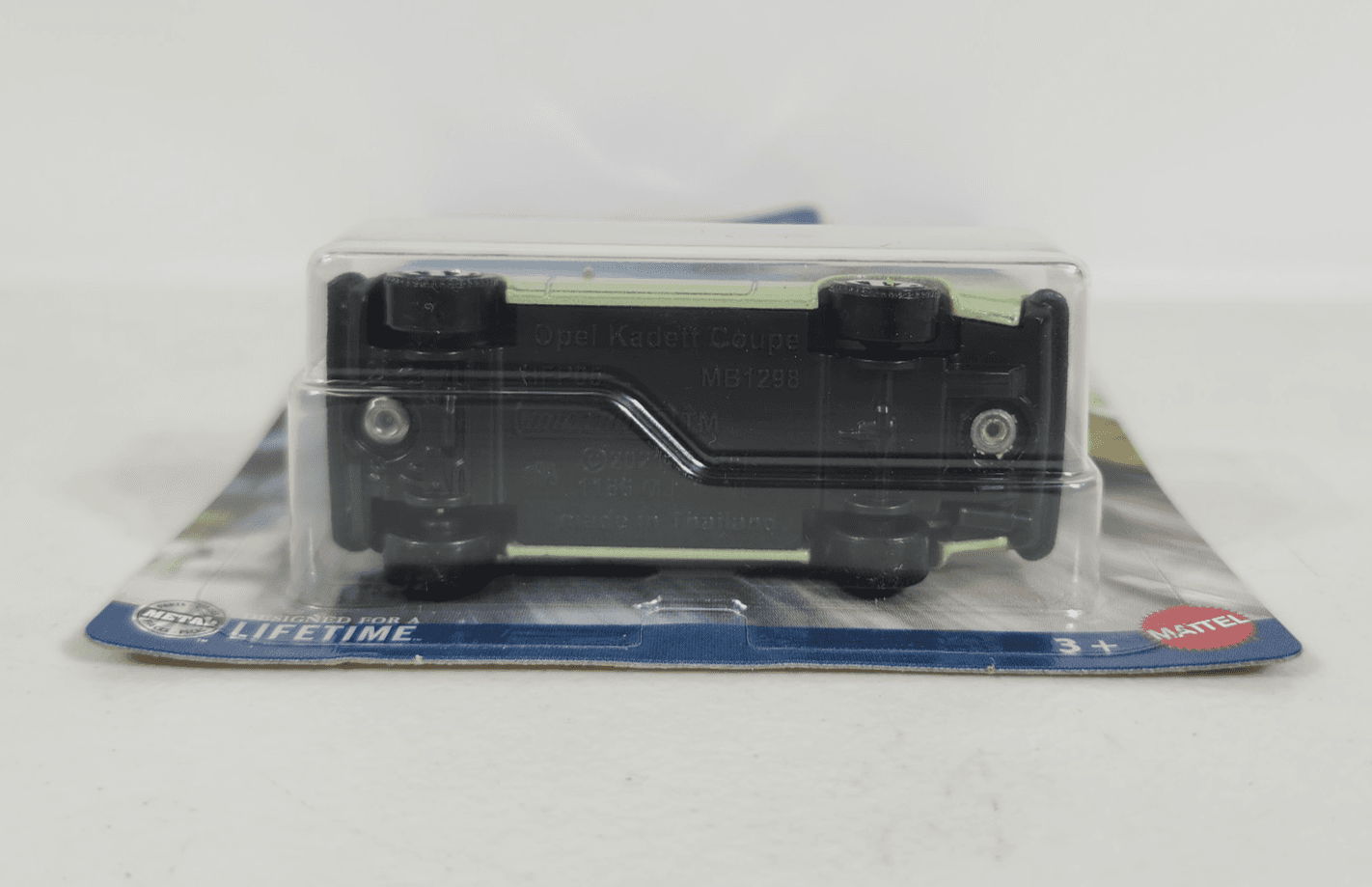 2025 Matchbox 1975 Opel Kadett Coupe GTE Germany Series Car 1/64 Toy Vehicle NEW - Thumbnail 3