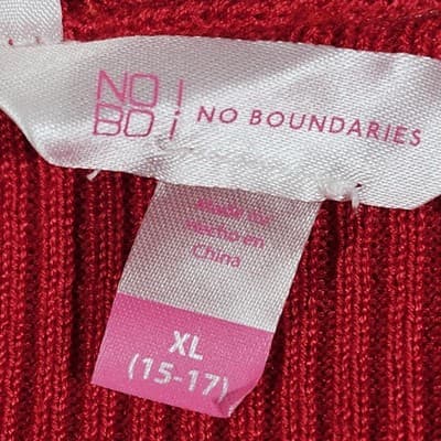 Women's No Boundaries XL Detachable Faux Fur Collar Cardigan Sweater Red NEW - Thumbnail 7