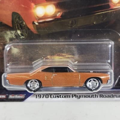 Hot Wheels Premium Fast & Furious 1970 Custom Plymouth Roadrunner Car 1/64 Toy - Thumbnail 2