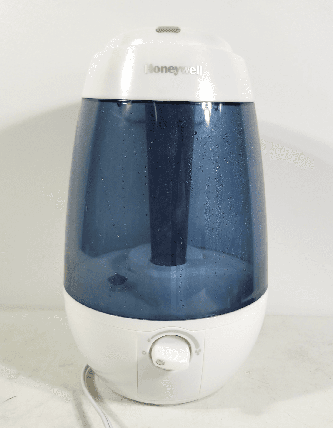 Honeywell Ultra Comfort Cool Mist Humidifier White Model HUL535W - Thumbnail 2