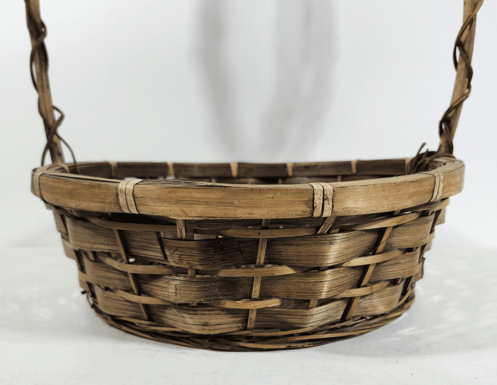 Vtg Long Handle Brown Wicker Gathering Easter Basket 17" H, 13” W Home Decor - Thumbnail 2
