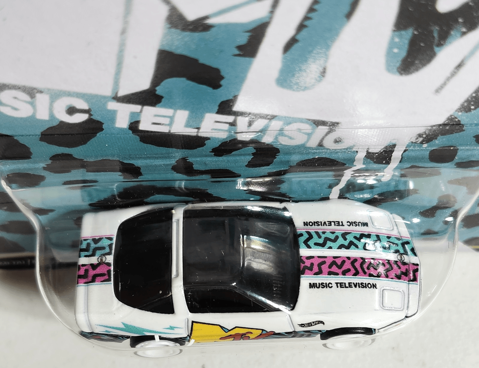 2025 Hot Wheels Premium Pop Culture MTV '84 Corvette Car 1/64 Toy Vehicle NEW - Thumbnail 3