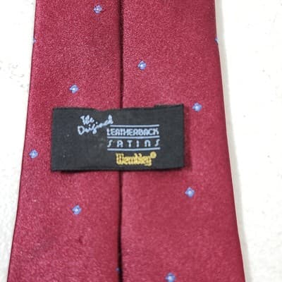Wembley Leatherback Satins Men's Necktie Tie Red Diamond Made in USA - Thumbnail 2