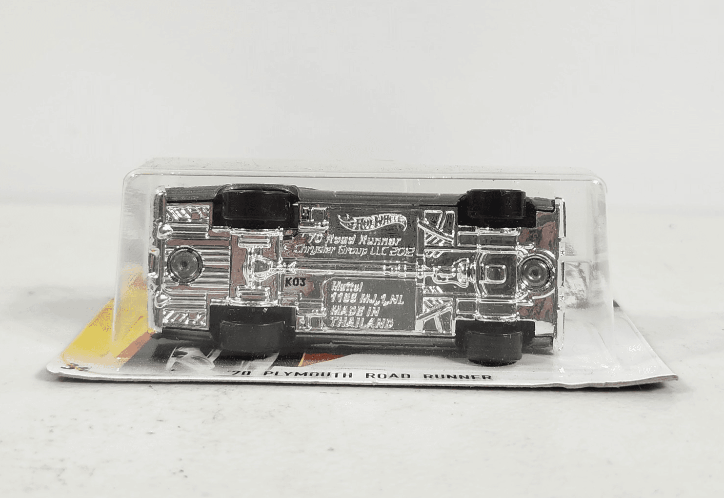 Hot Wheels '70 Plymouth Road Runner Fast & Furious Gray Car 1/64 Toy Vehicle NEW - Thumbnail 4