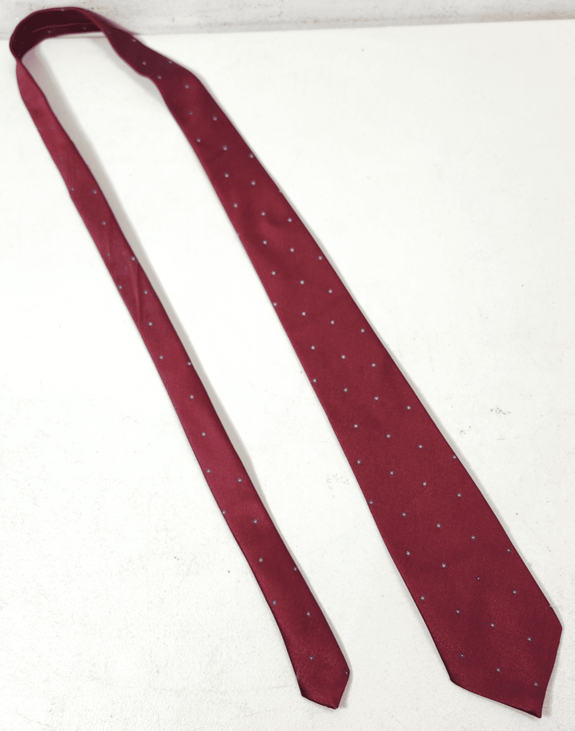 Wembley Leatherback Satins Men's Necktie Tie Red Diamond Made in USA - Thumbnail 4