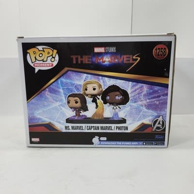 Funko POP! The Marvels Ms. Marvel Captain Marvel Photon Vinyl Figure Set Toy - Thumbnail 5