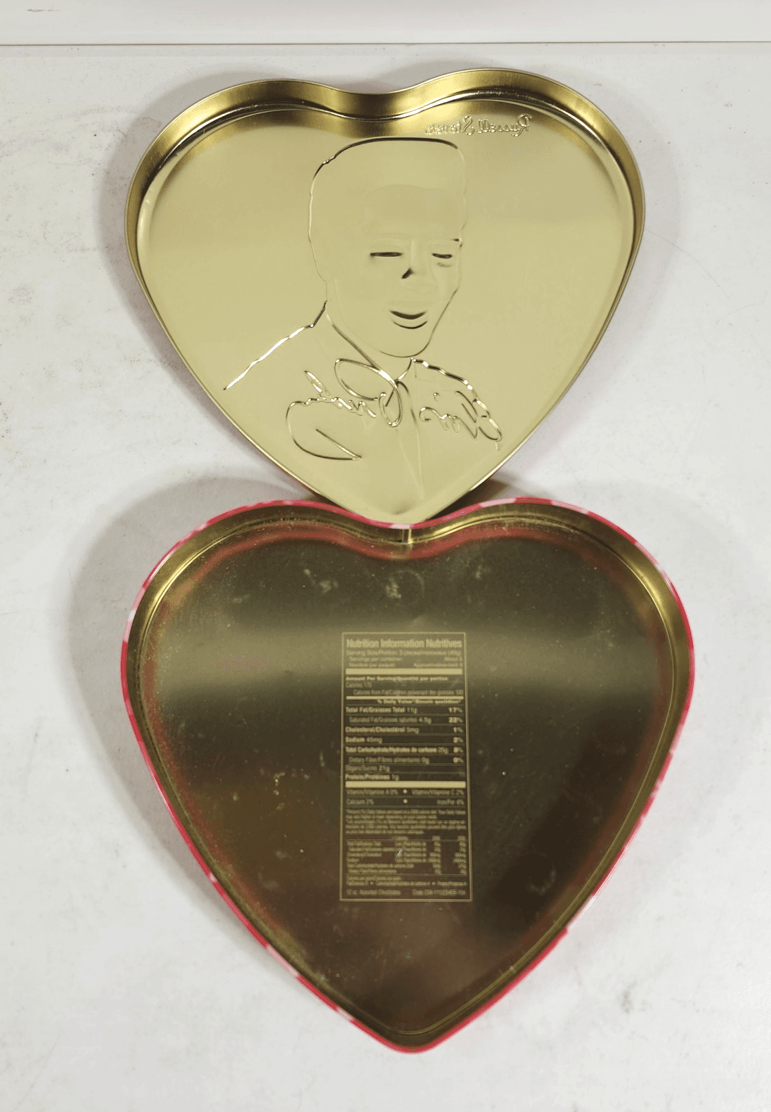 Elvis Presley Candy Heart Tin Army Uniform Russell Stover Valentine - Thumbnail 5