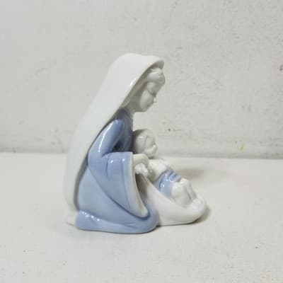 Vtg Lefton #3904 Madonna & Child with Angels Figurine Home Decor Made in Japan - Thumbnail 8