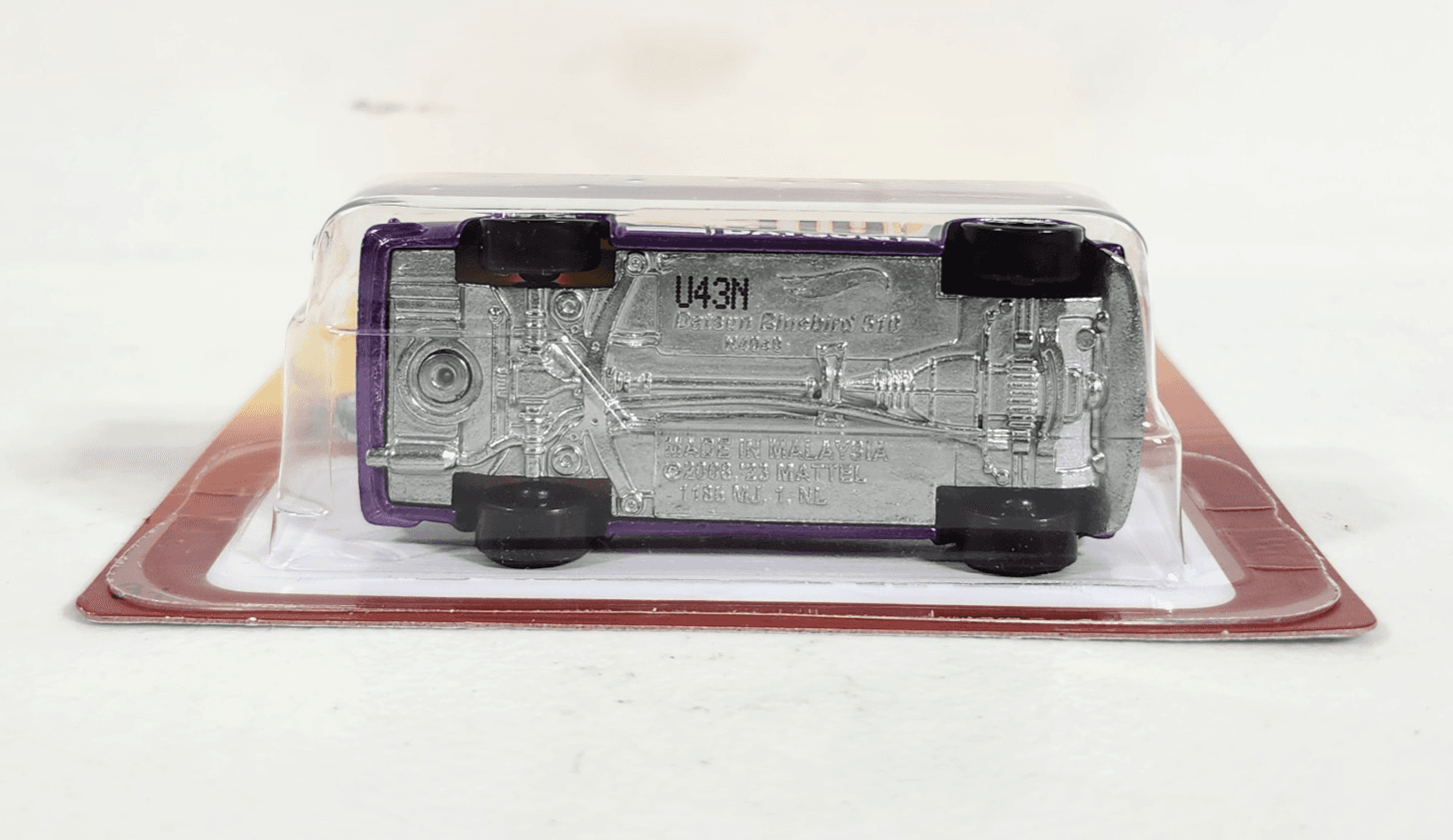 2025 Hot Wheels Hot Ones Target Exclusive ‘71 Datsun 510 Chase Car 1/64 Toy NEW - Thumbnail 5