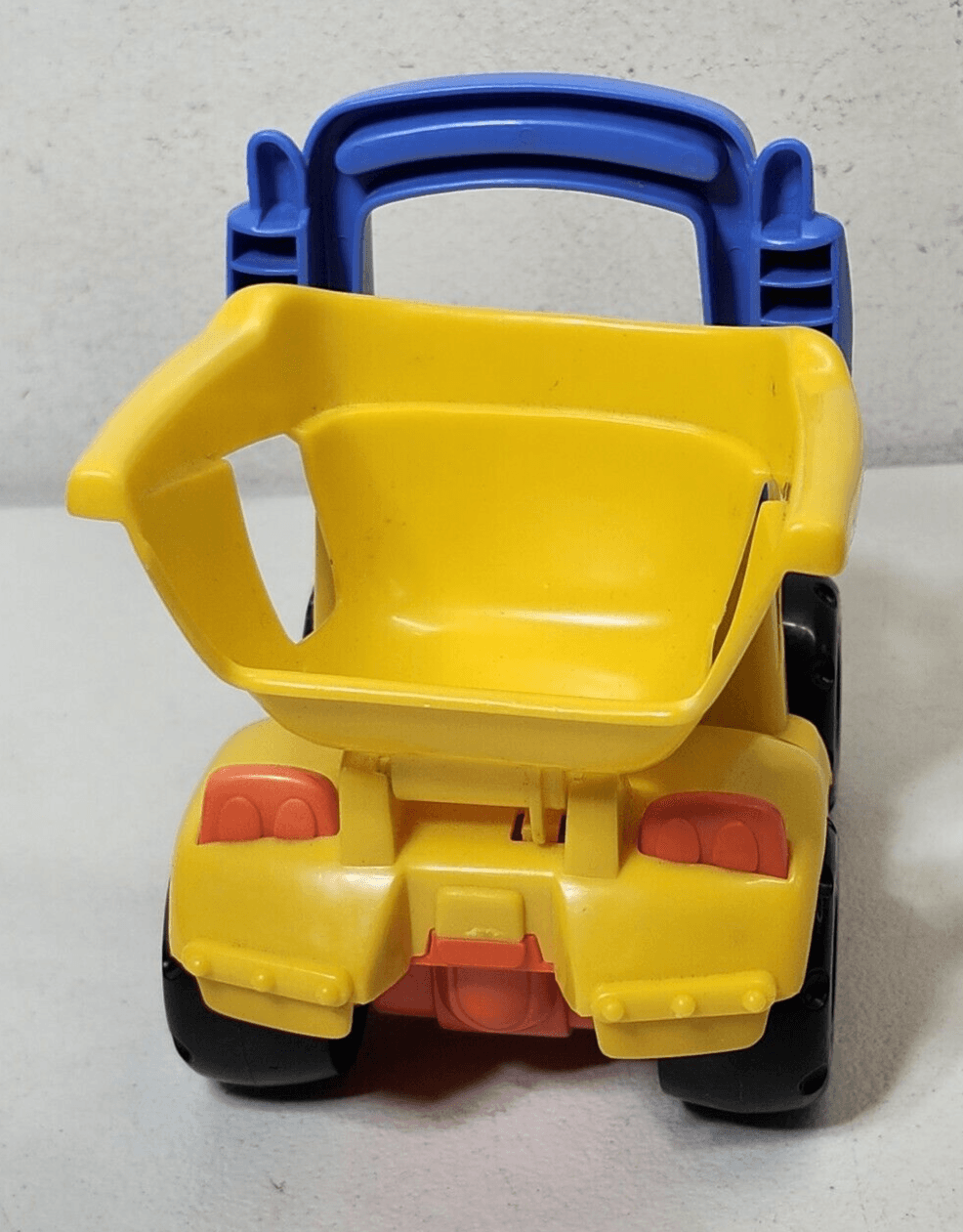 Vintage Fisher Price Dump Truck Kids Toy Construction Vehicle - Thumbnail 4