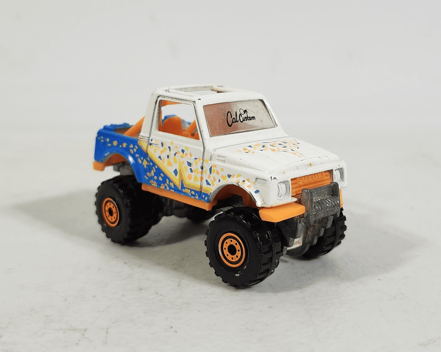 Hot Wheels loose Street Roader Suzuki Samurai White Cal Custom California - Thumbnail 2
