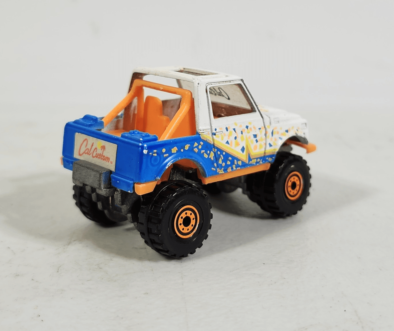 Hot Wheels loose Street Roader Suzuki Samurai White Cal Custom California - Thumbnail 8