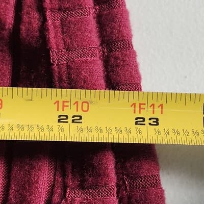 Time and Tru Women's S Shirt Ribbed Hacci V-neck Top Red NEW - Thumbnail 3