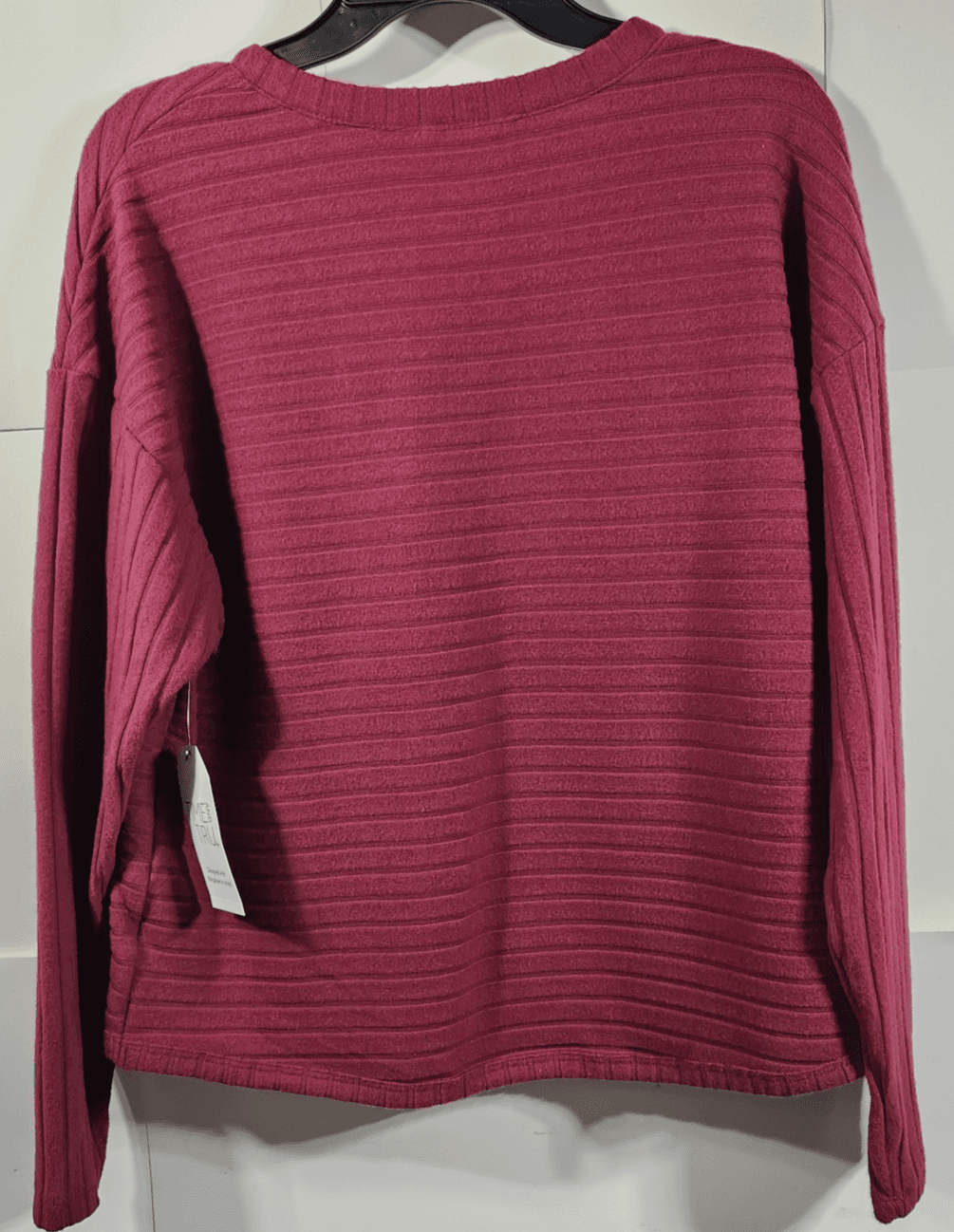 Time and Tru Women's S Shirt Ribbed Hacci V-neck Top Red NEW - Thumbnail 6