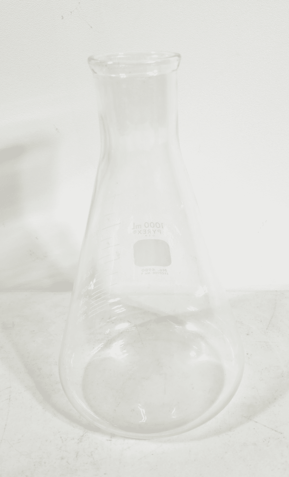 PYREX 4980-1L, 1000mL Narrow Mouth Erlenmeyer Flasks w/ Heavy Duty Rim - Thumbnail 3