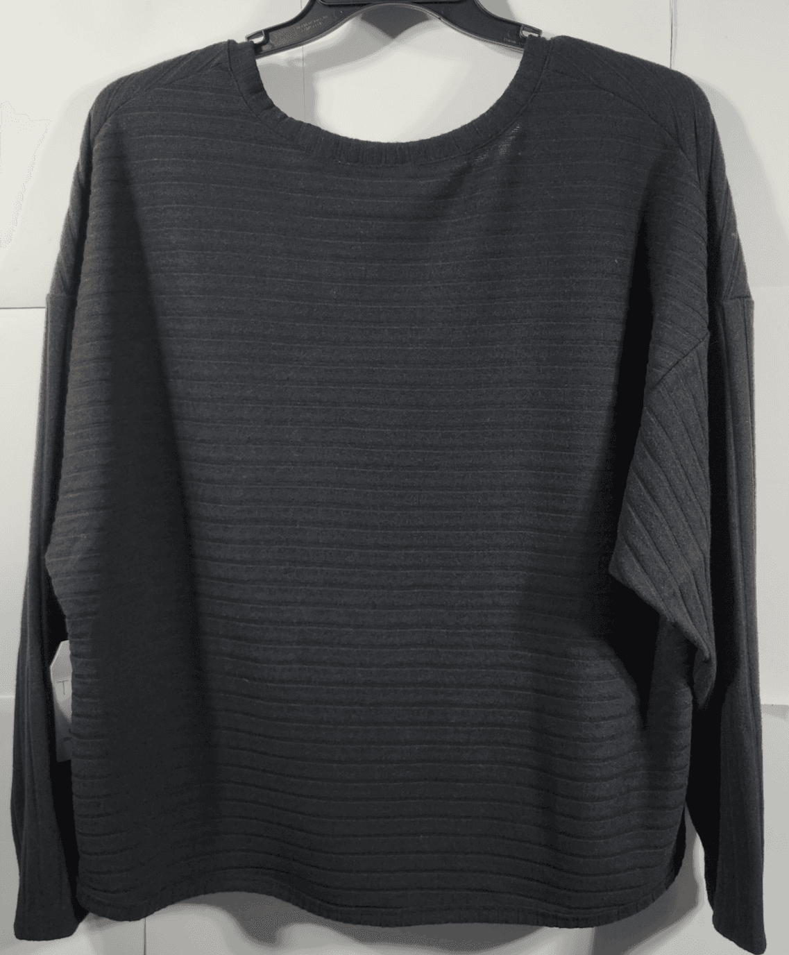 Time and Tru Women's XXL Shirt Ribbed Hacci V-neck Top Black NEW - Thumbnail 4