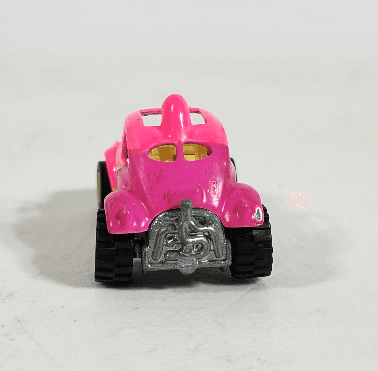 1989 Hot Wheels California Custom VW Baja Bug Beetle Pink w/Real Riders 1/64 - Thumbnail 6