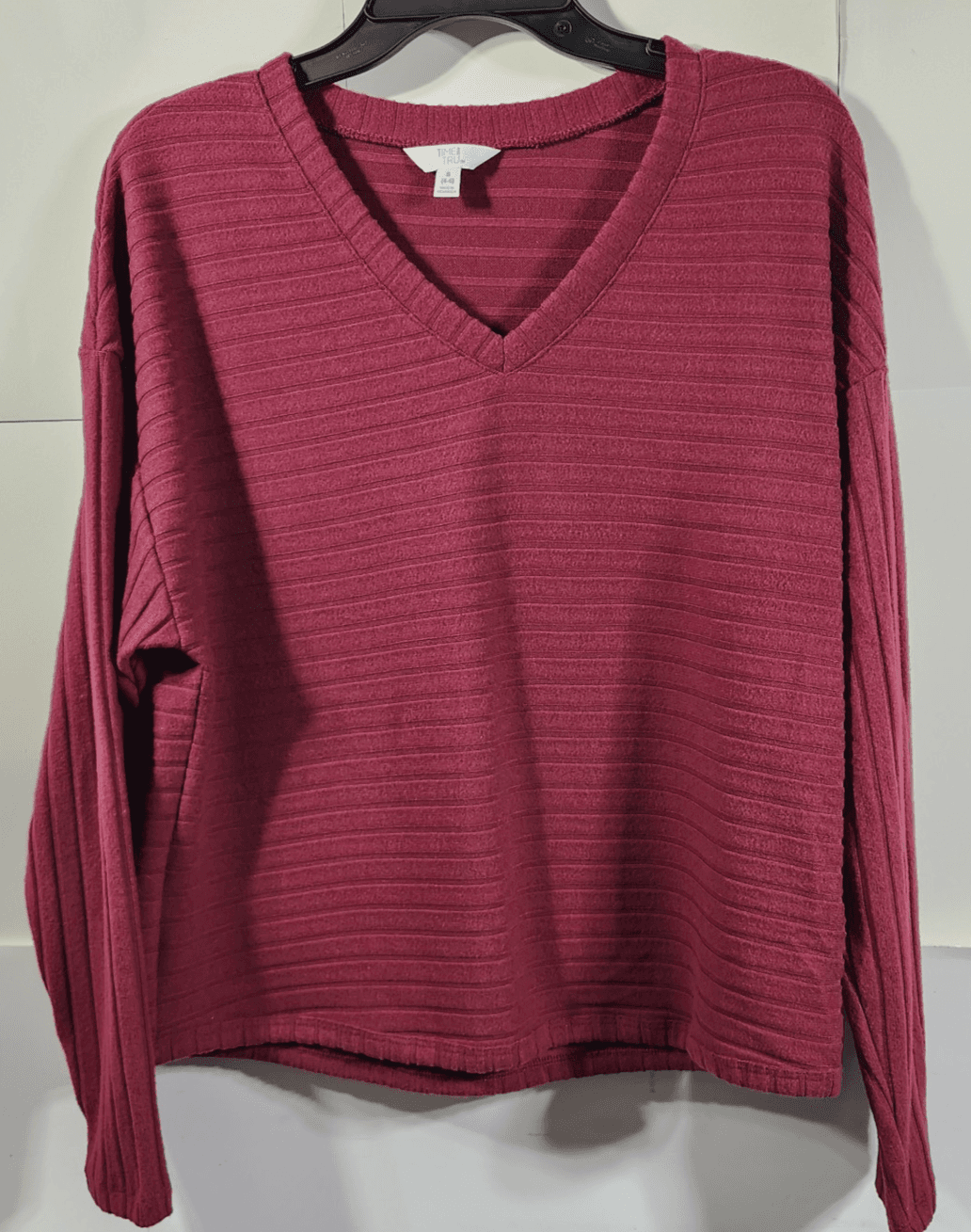 Time and Tru Women's S Shirt Ribbed Hacci V-neck Top Red NEW - Thumbnail 5