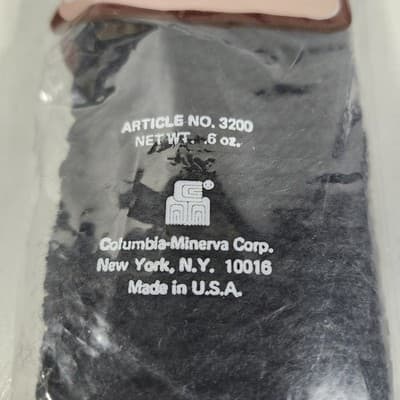 Lot Of Columbia Minerva Latch Hook Pre-Cut Rug Yarn Packs Black 3245 - Thumbnail 5