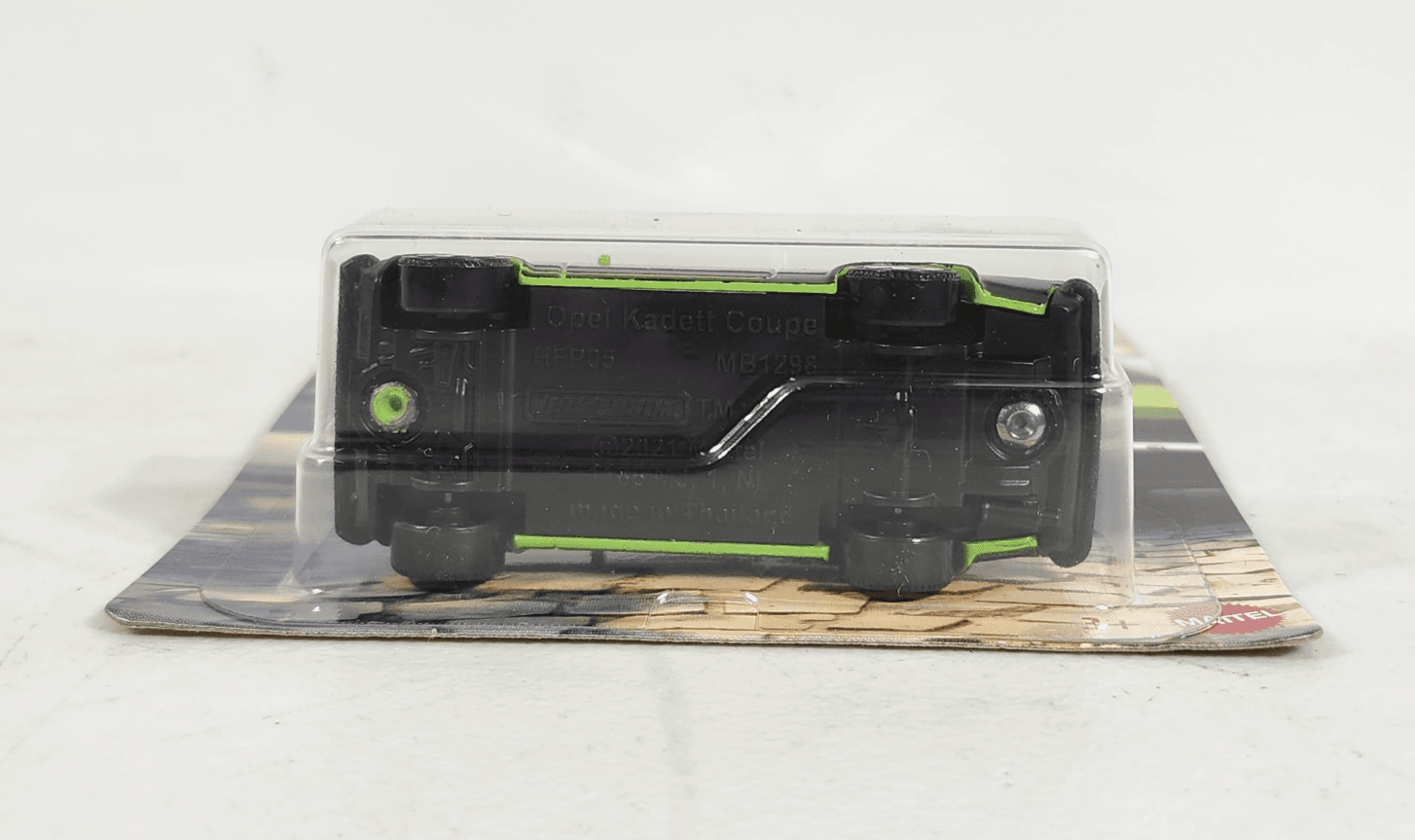 2026 Matchbox European Series Opel Kadett Green Black Car 1/64 Toy Vehicle NEW - Thumbnail 4
