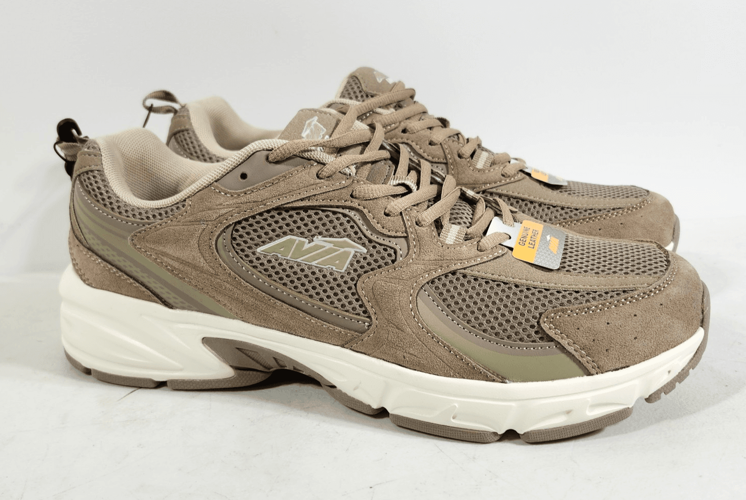 Avia Men's 12 Sneakers Athletic Performance Running Shoes Brown Leather NEW