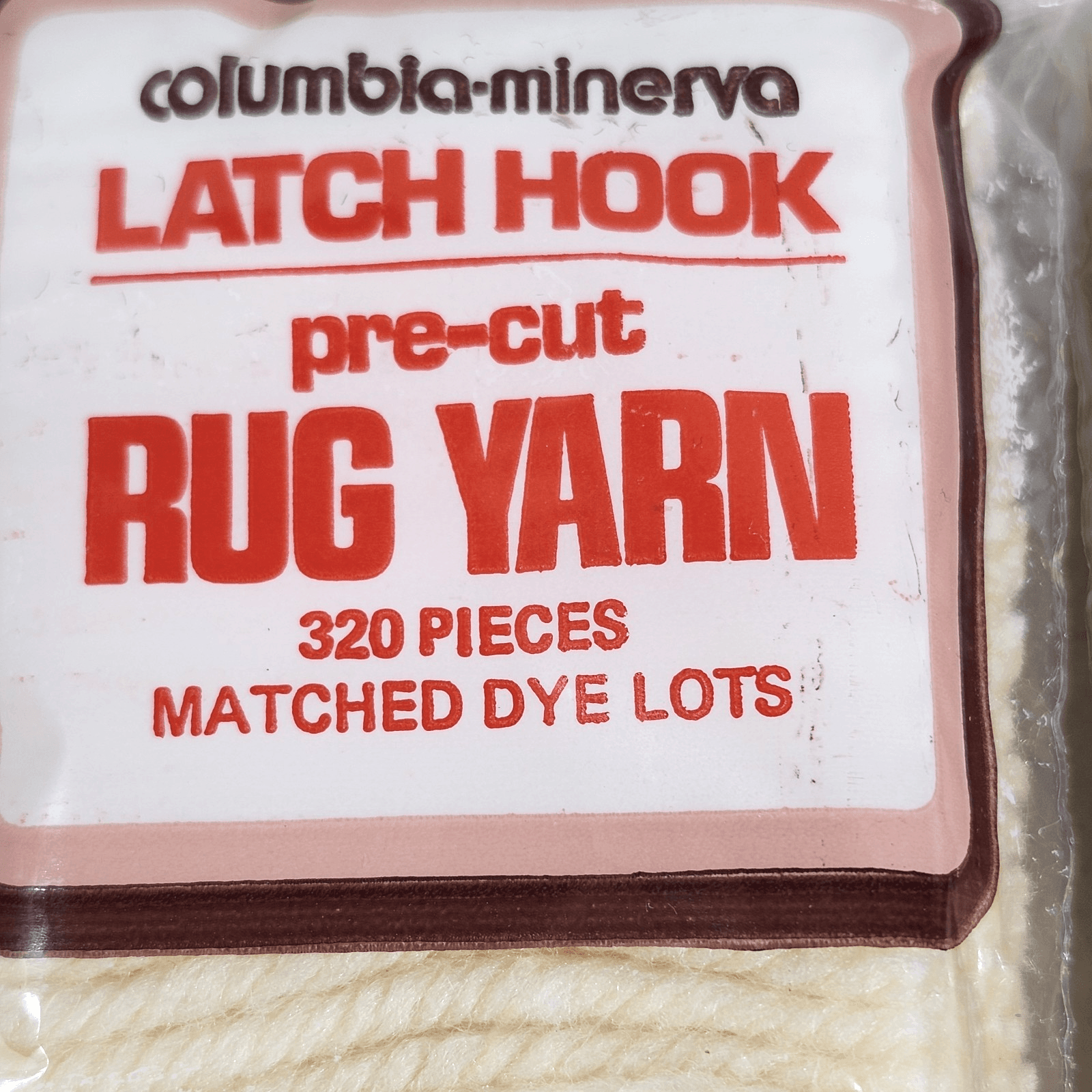 Lot Of Columbia Minerva Latch Hook Pre-Cut Rug Yarn Packs Vanilla 3202 - Thumbnail 2