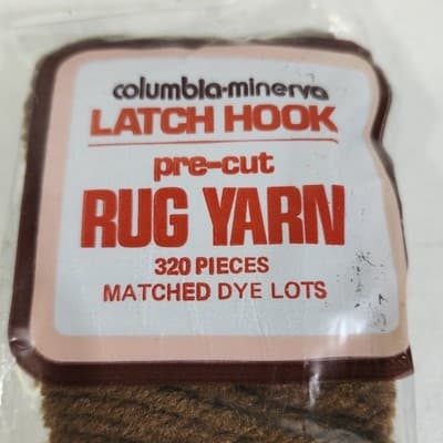 Lot Of Columbia Minerva Latch Hook Pre-Cut Rug Yarn Packs Walnut 3206 - Thumbnail 3