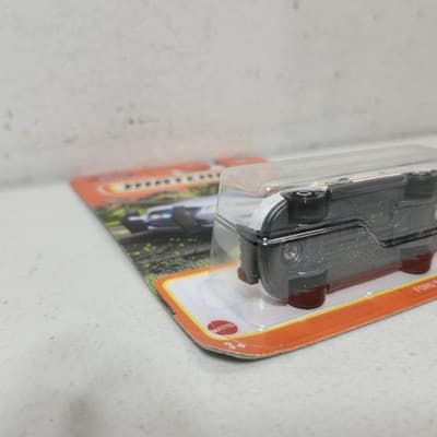 Matchbox 2010 Ford Police Interceptor White Car 1/64 Toy MBX Hazmat NEW - Thumbnail 4