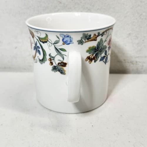 4 Mikasa Maxima “Laureate” Cups White Floral Design Bundle Lot - Thumbnail 3