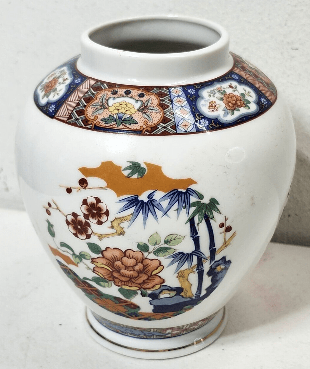 Vintage Imari Ware Japan Japanese Porcelain Vase Urn Jar Ginger Bamboo Porcelain - Thumbnail 3