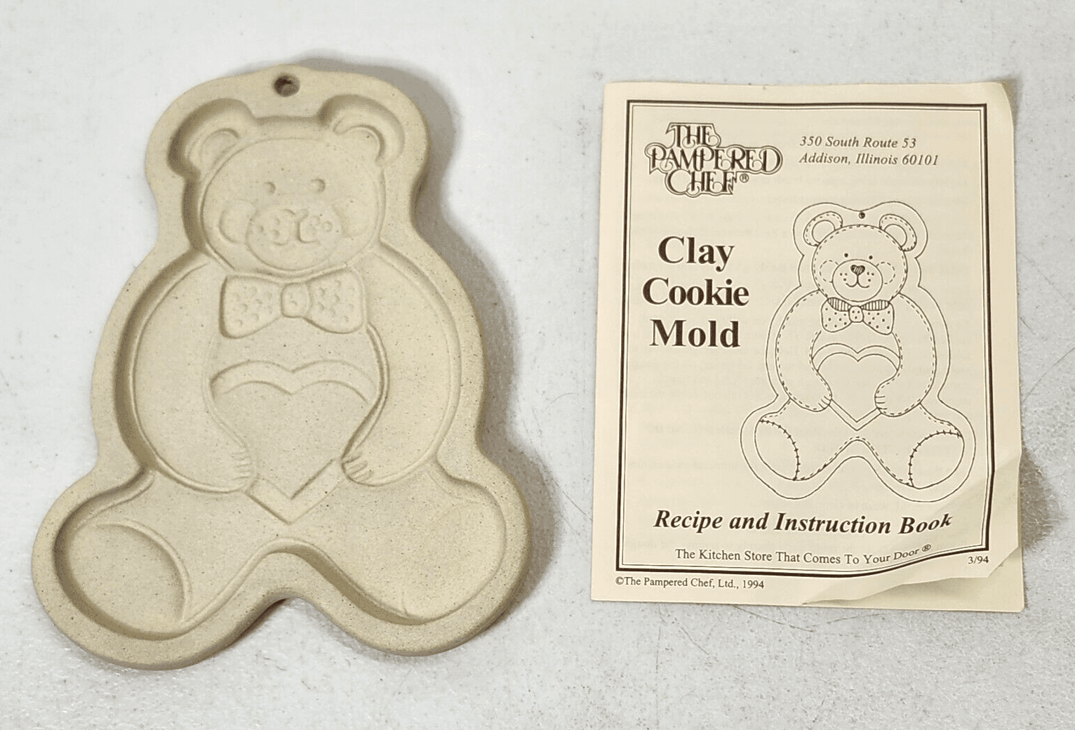 VTG The Pampered Chef Clay Teddy Bear Pottery Cookie Mold - Thumbnail 2