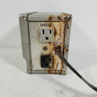 Master TIME-O-LITE Timer Model M-72 Darkroom Face Glows - Thumbnail 5
