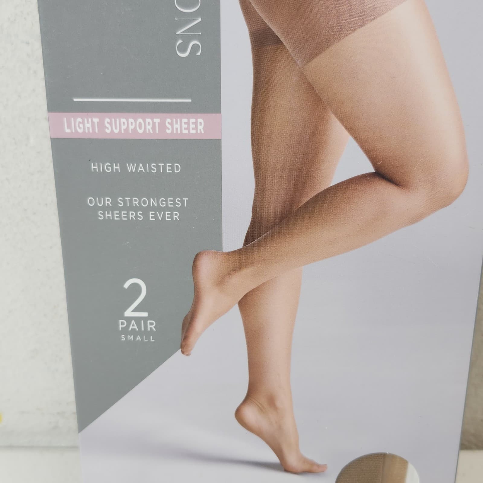 Silk Impressions Pantyhose 2 Pack Small Cocoa 20 Denier Light Support Sheer - Thumbnail 3
