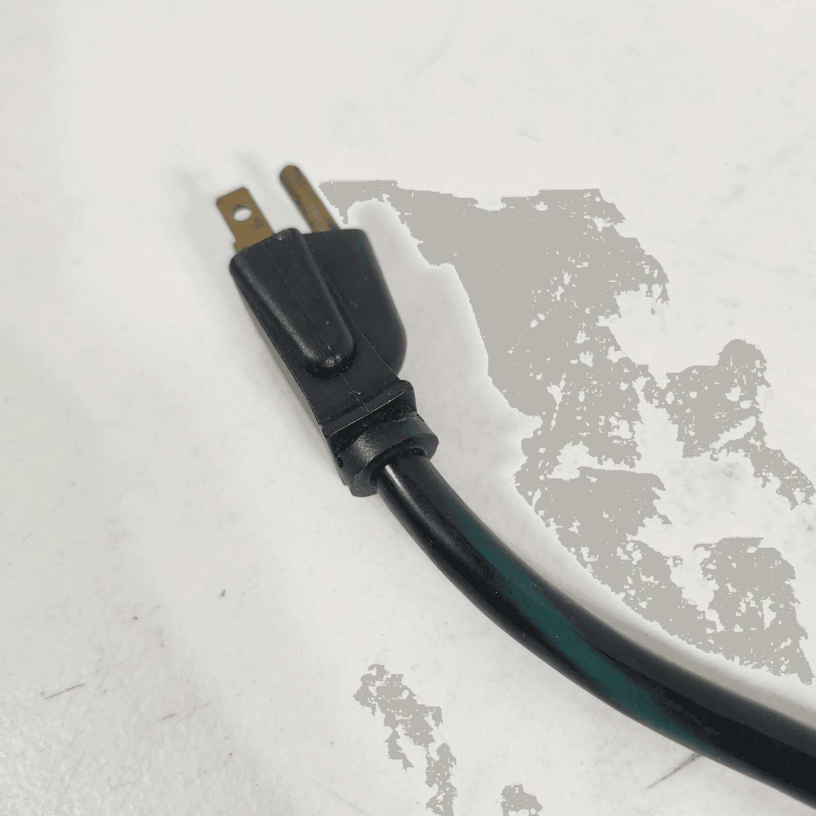 Vintage Turquoise Translucent Power Strip Tested & Working 3 Ft Extension Cord - Thumbnail 3
